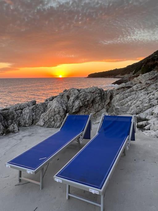 Casa Al Mare Con Spiaggia Privata Condominiale サン・フェリーチェ・チルチェーオ エクステリア 写真